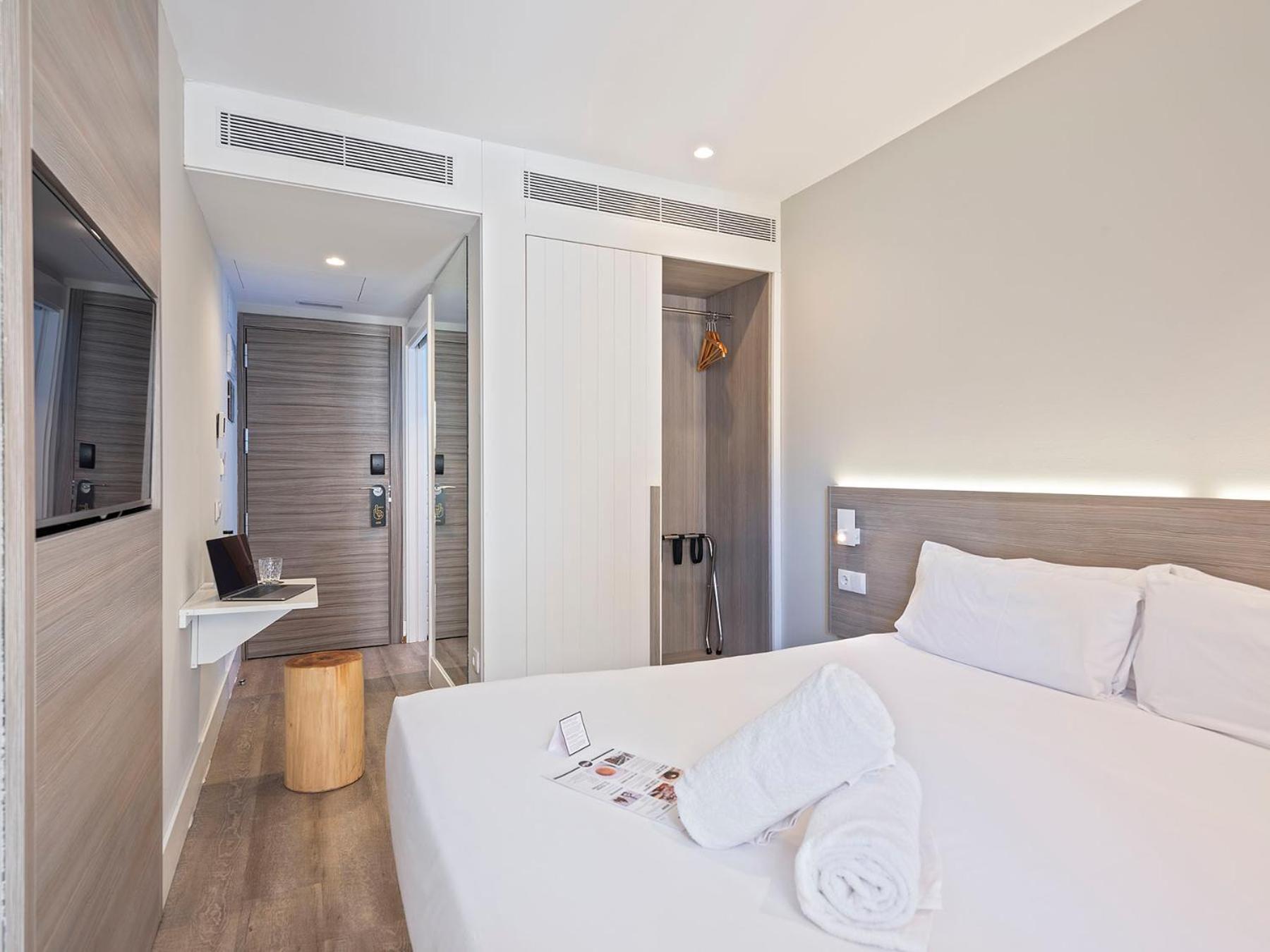 Niu Barcelona Hotel Exterior foto